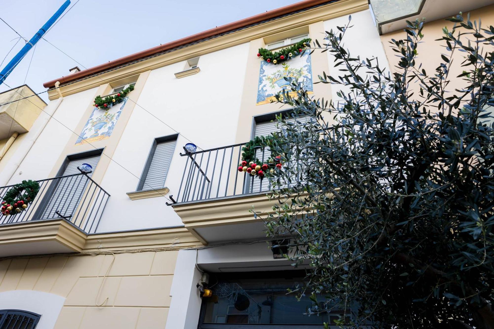 Palazzo De Gregorio Apartment Pompei サンタントーニオ・アバーテ エクステリア 写真